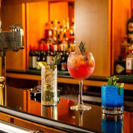 Hotel Sunday London Staines-Upon-Thames Heathrow T5 Exteriér fotografie